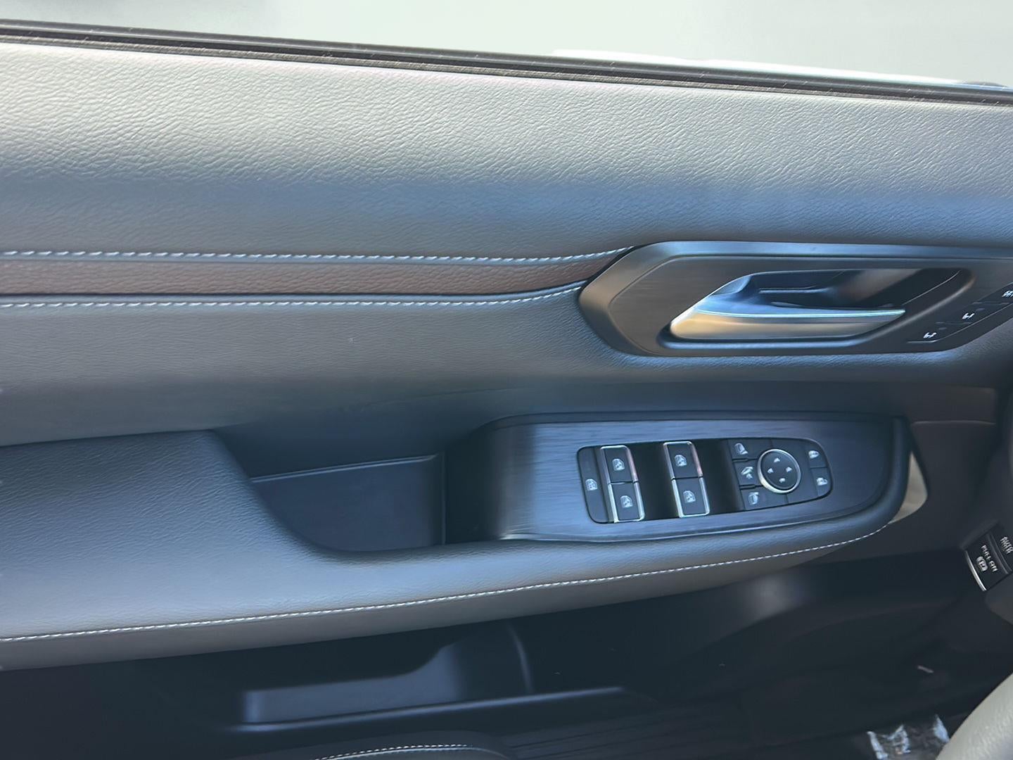 2025 Nissan Armada Platinum