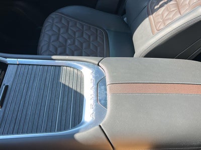 2025 Nissan Armada Platinum