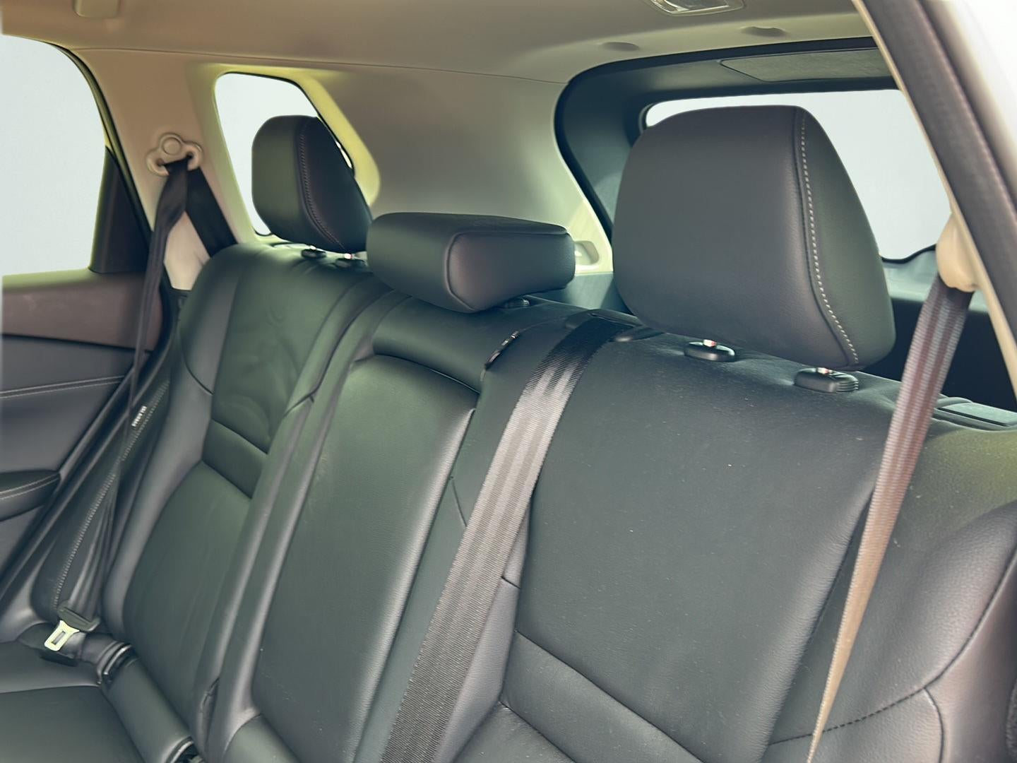 2023 Nissan Rogue SL 23