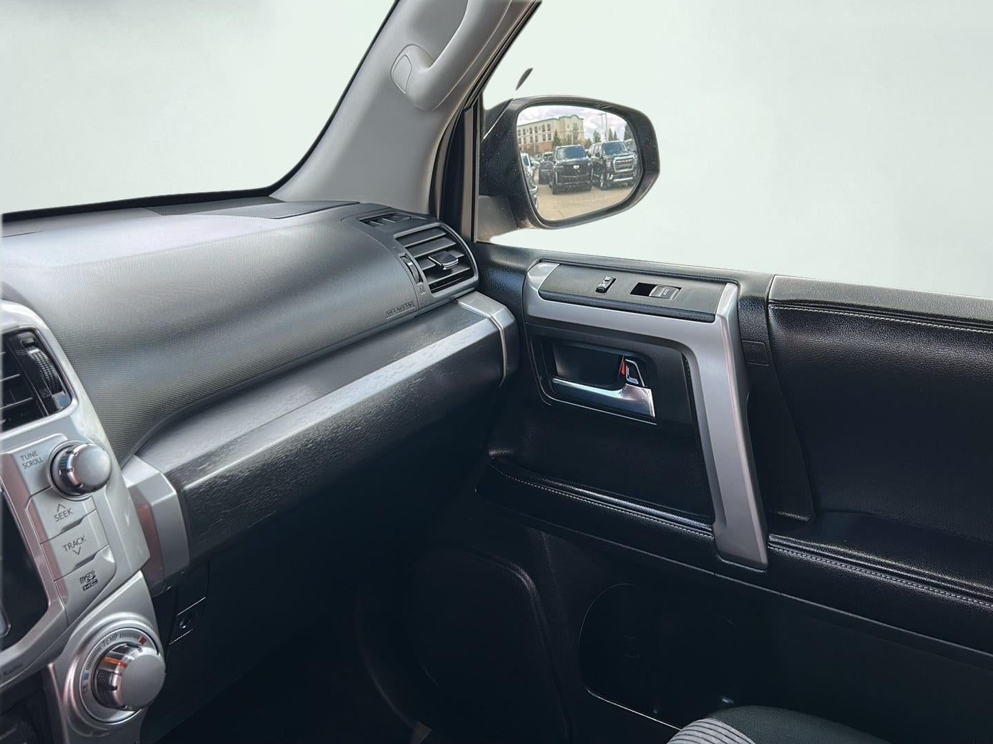 2017 Toyota 4Runner SR5