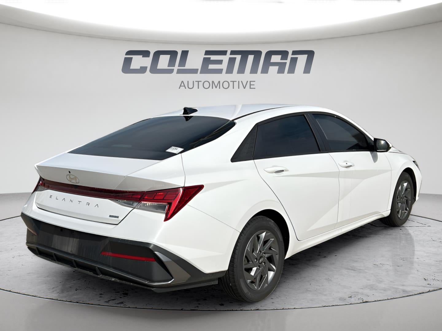 2024 Hyundai Elantra Hybrid Blue 3