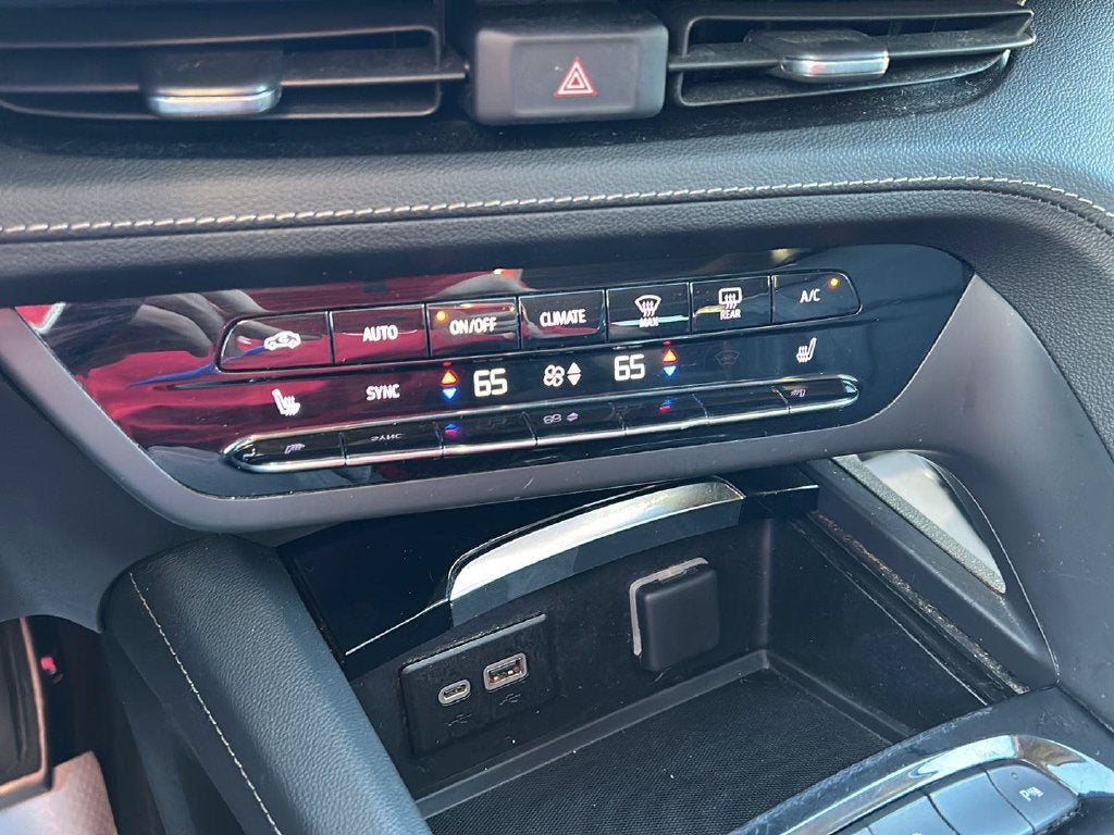 2023 Buick Envision Essence 11