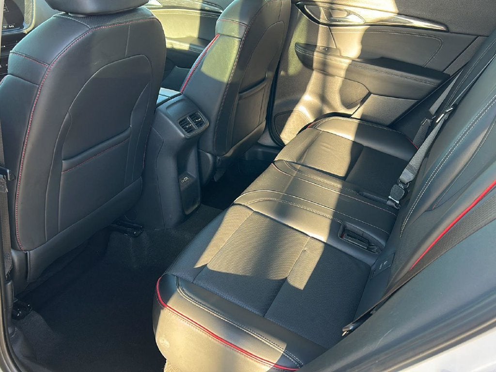 2023 Buick Envision Essence 19
