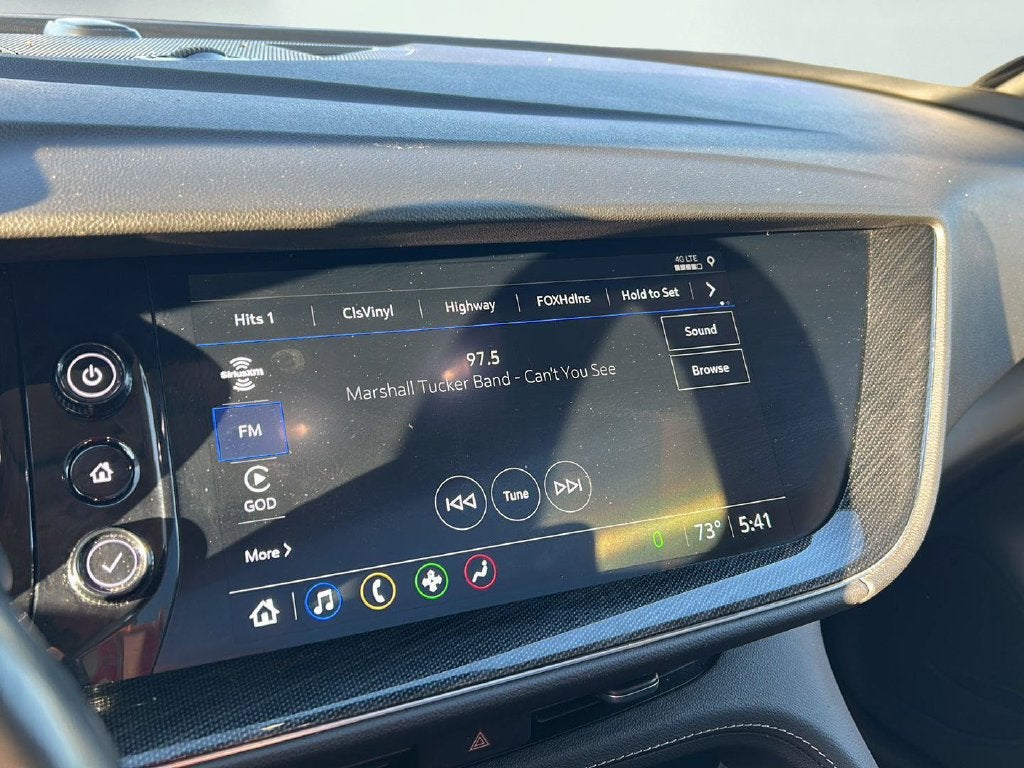 2023 Buick Envision Essence 9