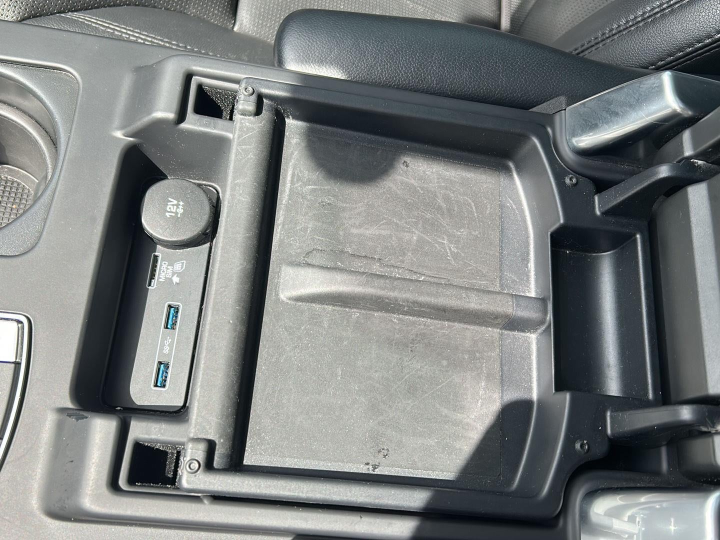 2020 Land Rover Discovery SE