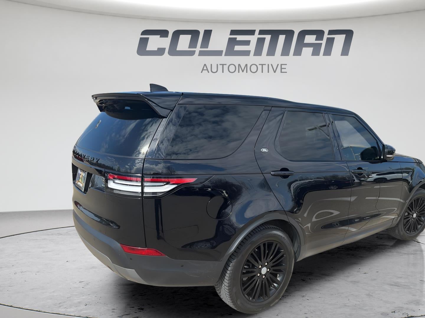 2020 Land Rover Discovery SE