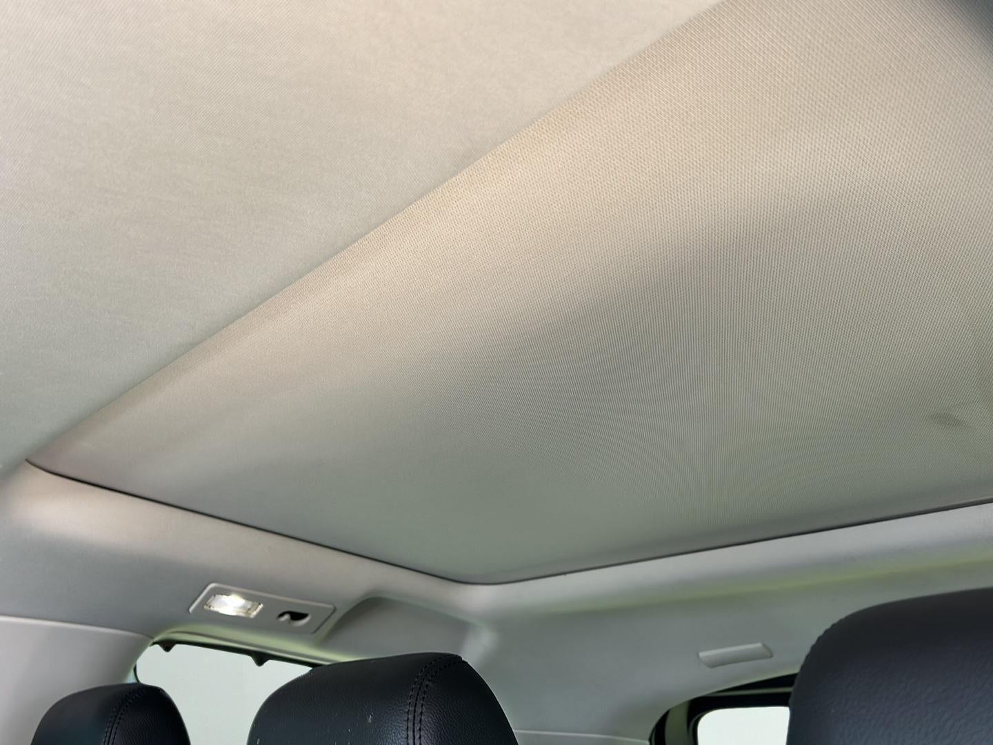 2020 Land Rover Discovery SE