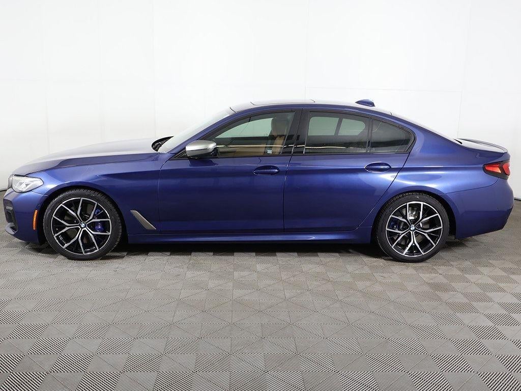 2022 BMW 5 Series M550i xDrive