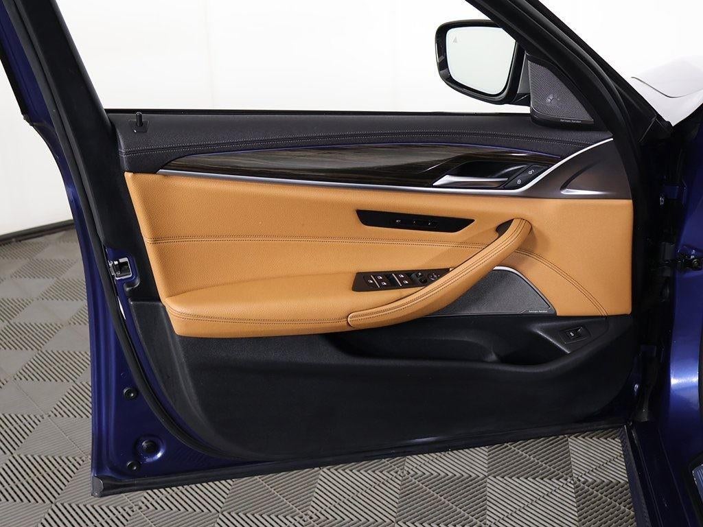 2022 BMW 5 Series M550i xDrive