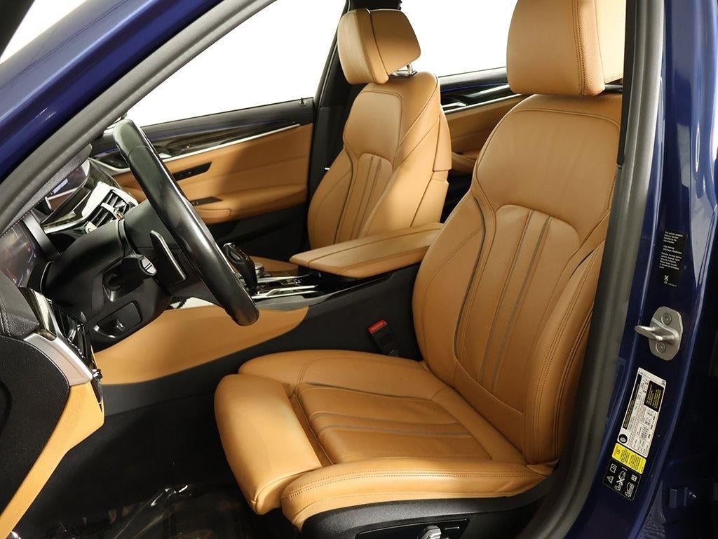 2022 BMW 5 Series M550i xDrive