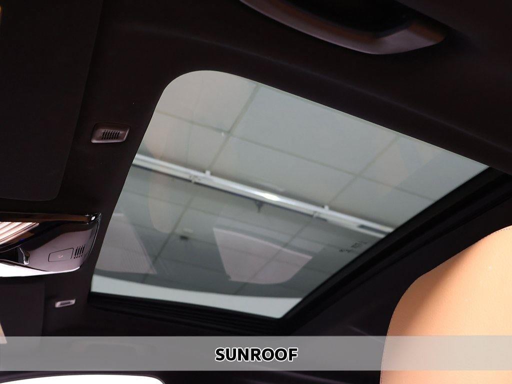 2022 BMW 5 Series M550i xDrive