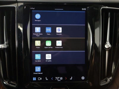 2024 Volvo XC60 Plus Dark Theme