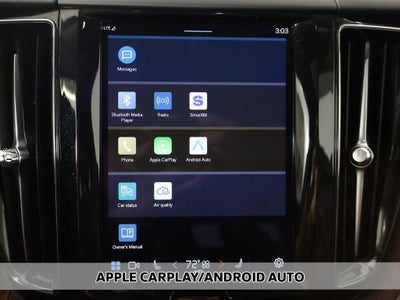 2024 Volvo XC60 Plus Dark Theme