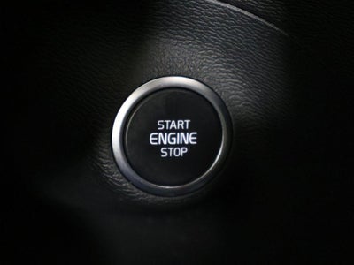 2023 Volvo XC40 Plus Bright Theme