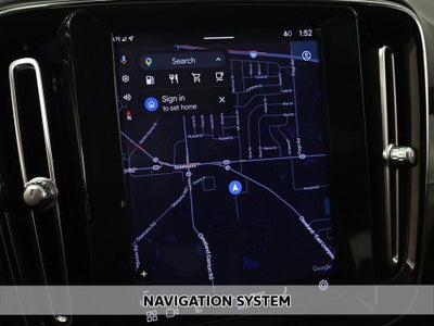 2023 Volvo XC40 Plus Bright Theme